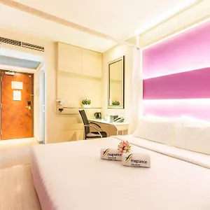 Hotel Fragrance - Viva, Singapore